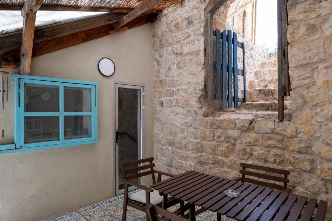 הבית בסמטת תל אביב Rosh Pinna Exterior photo